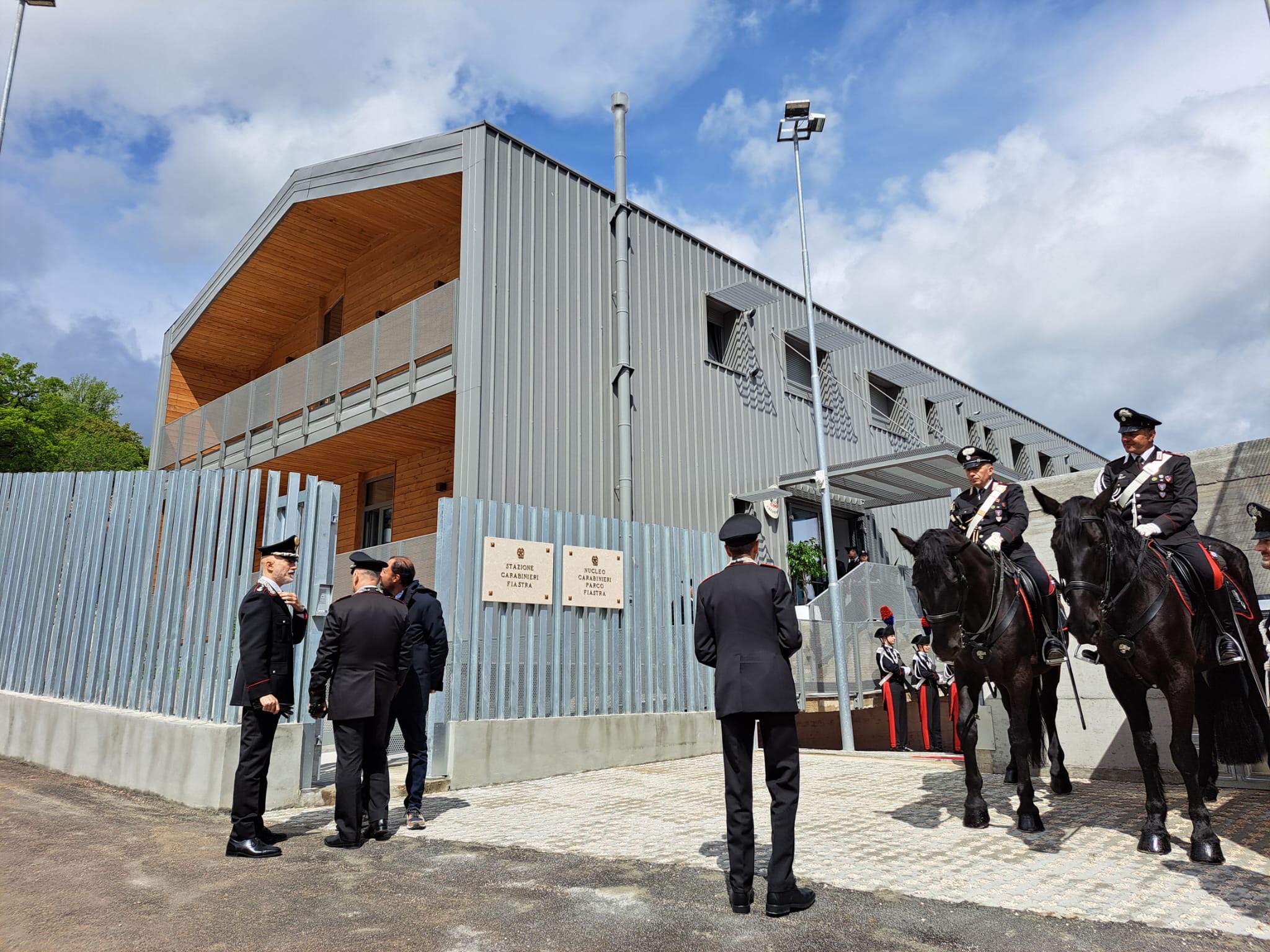 Inaugurazione caserma Fiastra2