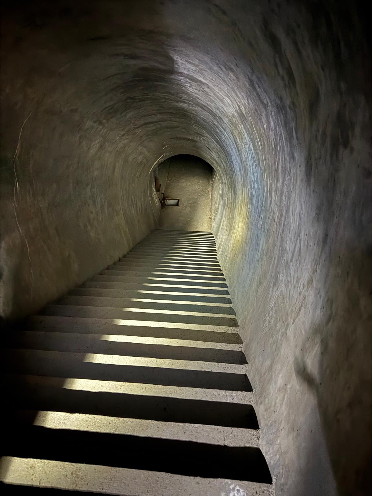Tunnel