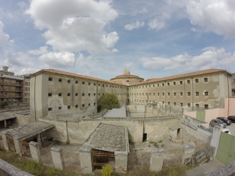 Ec-carcere