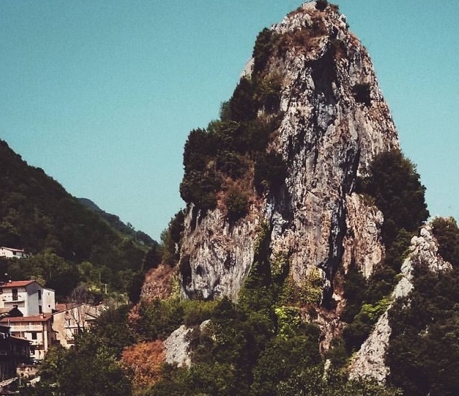 Pietrastornina-paesaggi-irpinia-avellino